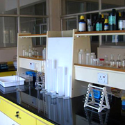 研究所（R&Dラボ）